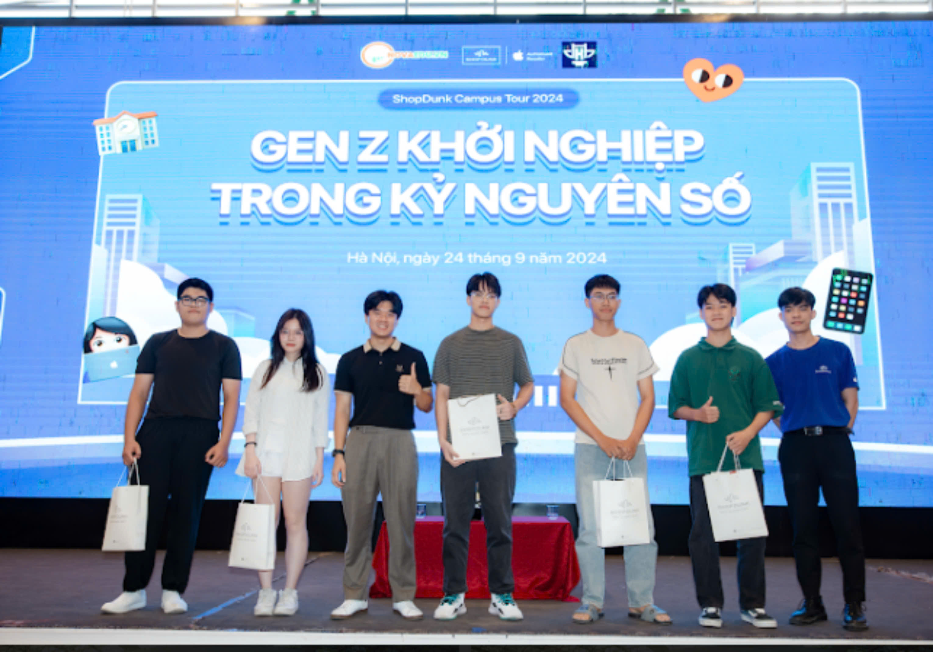 dien-dan-gen-z-khoi-nghiep-trong-ky-nguyen-so