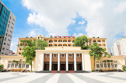 TRƯỜNG ĐẠI HỌC THƯƠNG MẠI